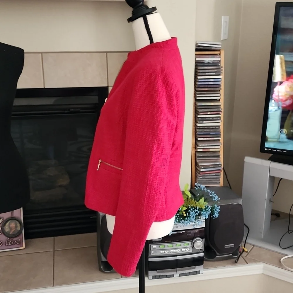 Jacket - Picture 4 of 6